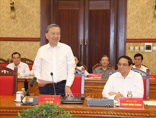 Người mới, chuyện cũ | Vietnam Fraternité