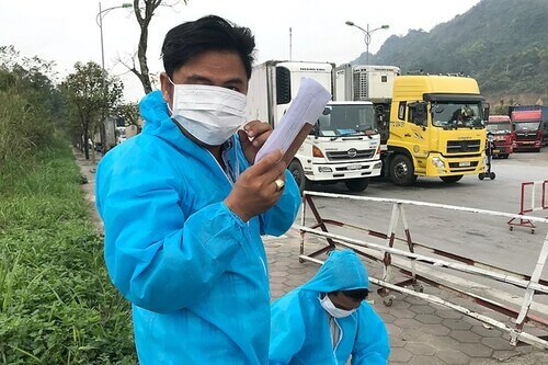 Vì sao Trung Quốc ngăn chặn hàng hóa Việt Nam qua biên giới ? | Vietnam Fraternité