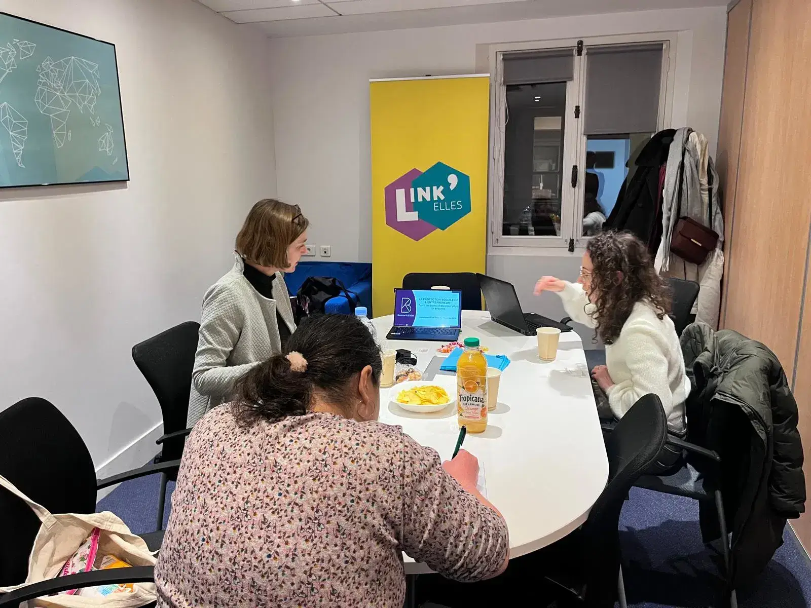 Linked'In, mon allié business | Link'Elles