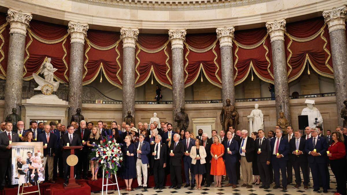 Đảng Dân chủ và sự khiếp nhược trước Donald Trump | Vietnam Fraternité