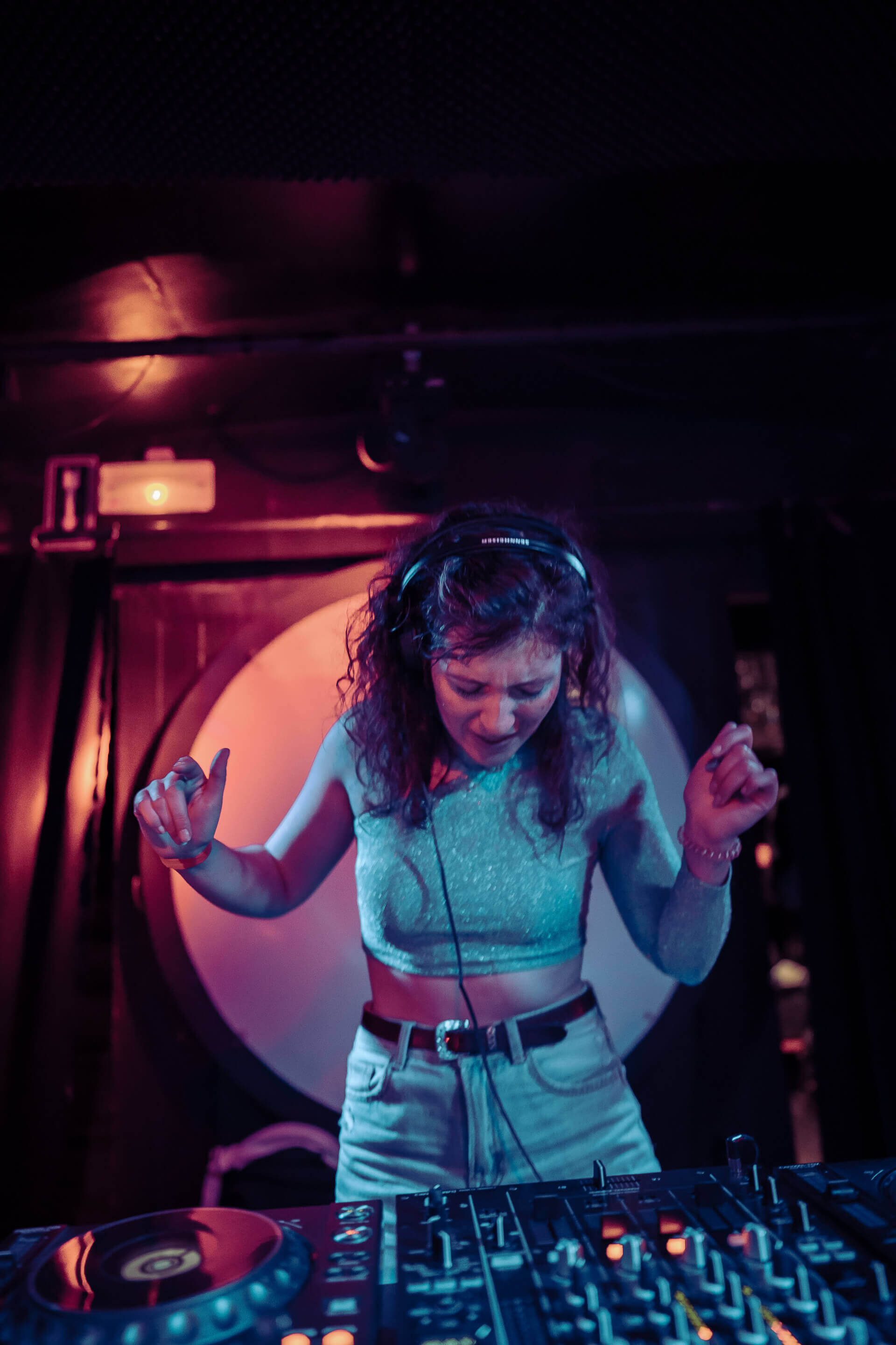 Veila | Physical Tool