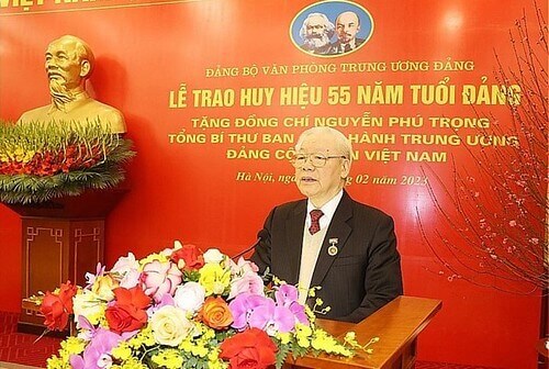 Bệnh tự ti và tự tôn của người cộng sản | Vietnam Fraternité