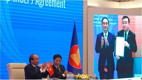 Việt Nam : Sức mạnh trỗi dậy và "hổ giấy" | Vietnam Fraternité