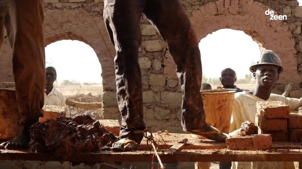 Nubian Vault revives ancient building technique - Deezen Magazine (2017) | La Voûte Nubienne