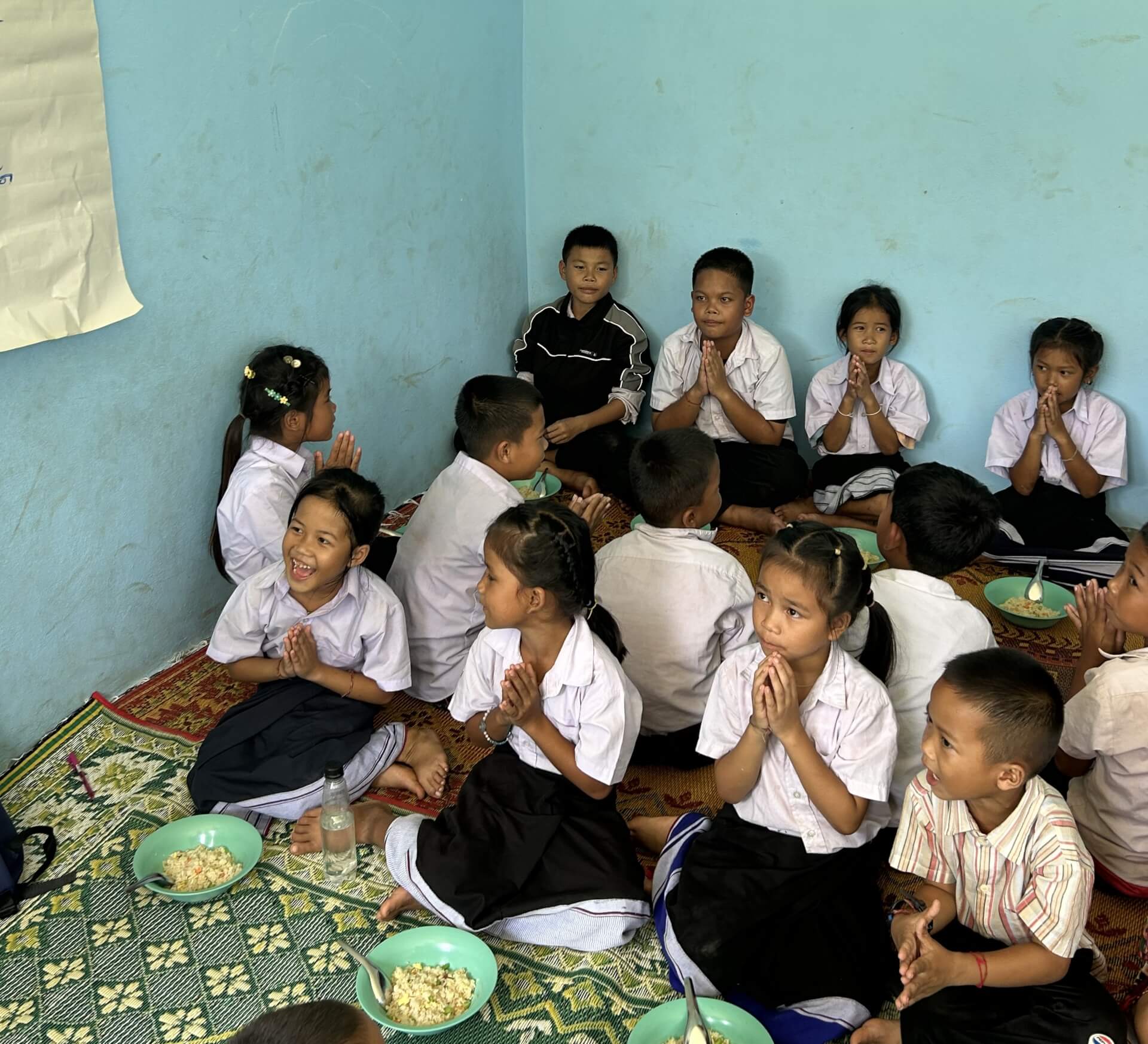 Laos- Les cantine scolaires de Sourires d'Enfants | Sourires d'Enfants