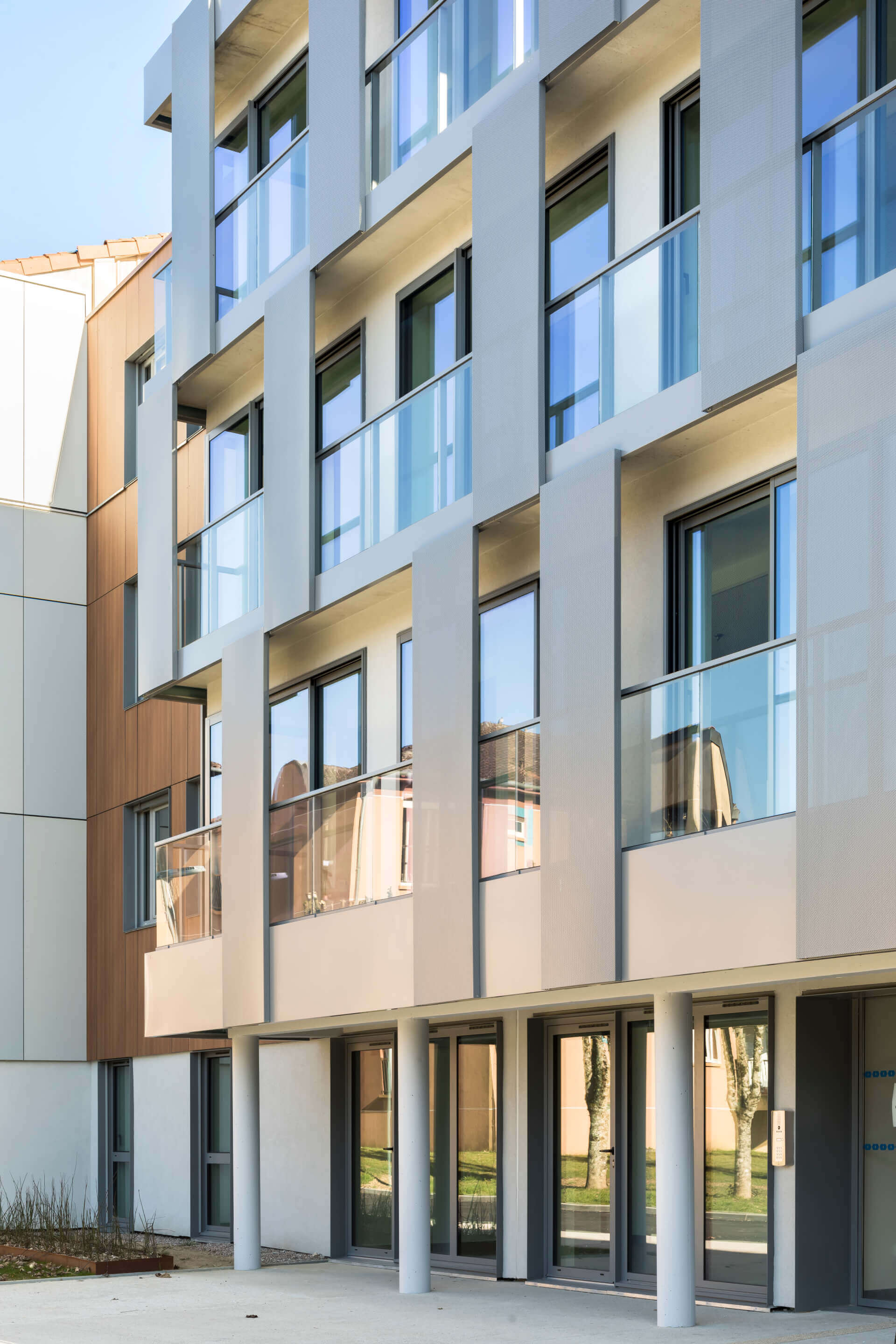 - | BVL Architecture