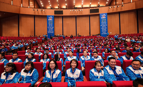 Tầm nhìn : xuất khẩu lao động, tự hào hay nỗi nhục quốc gia ? | Vietnam Fraternité