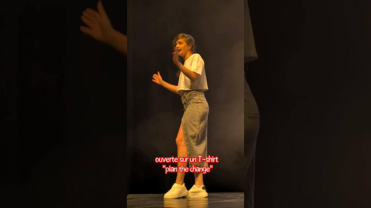 Extrait du spectacle 💊 Pilule Rouge 💊  de et par Maëlle Mays | La Réplique