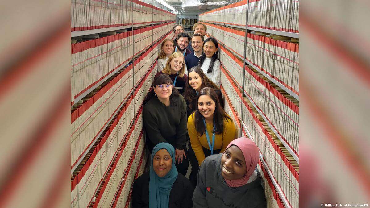 DW's journalism traineeship | Forus