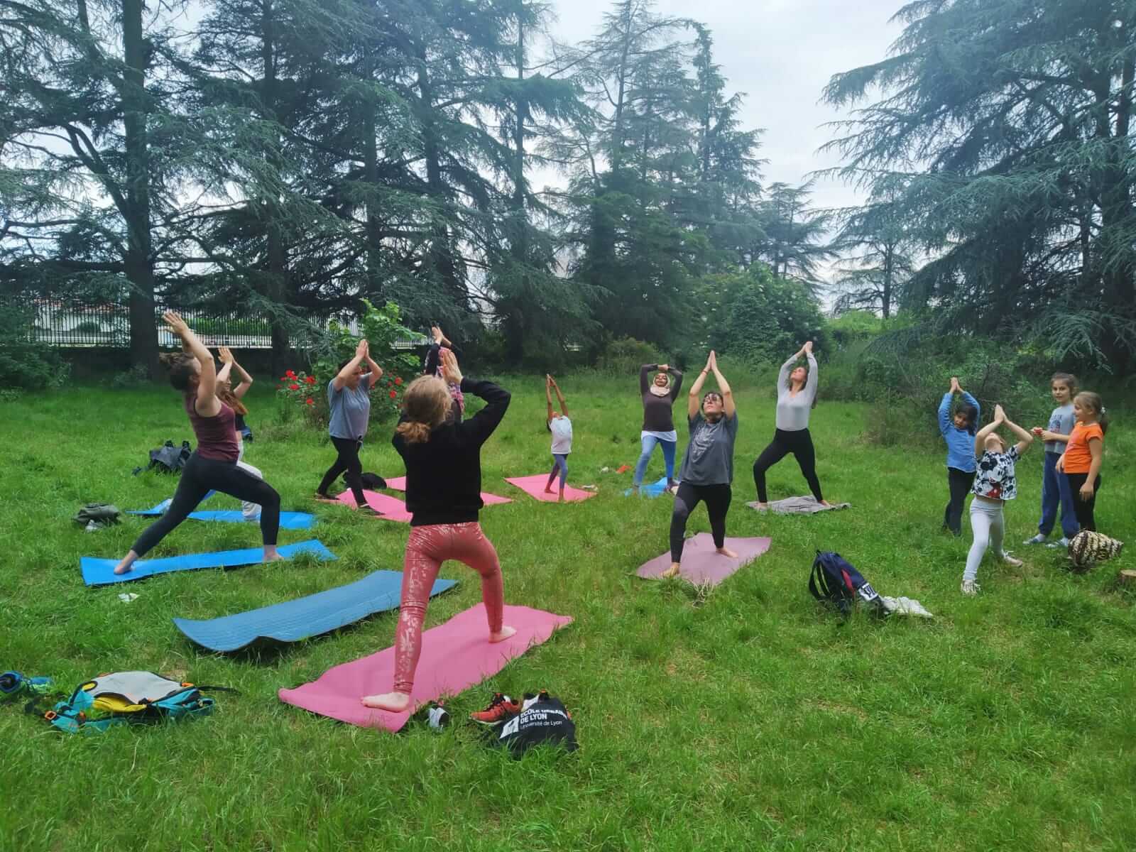 Yoga 🙏🏿 100% femmes 🙋🏽 | Kabubu