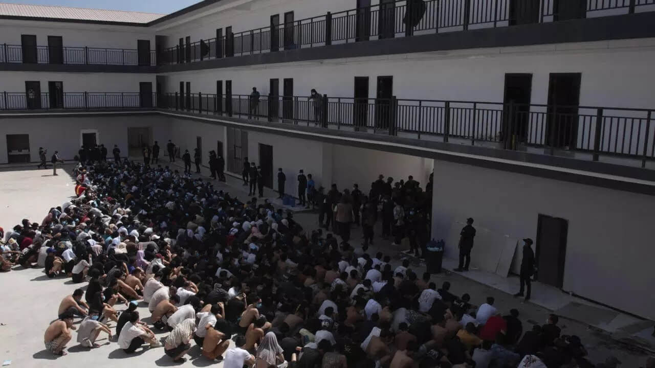 Cận cảnh cuộc đột kích và phá hủy một trung tâm lừa đảo trực tuyến tại Miến Điện