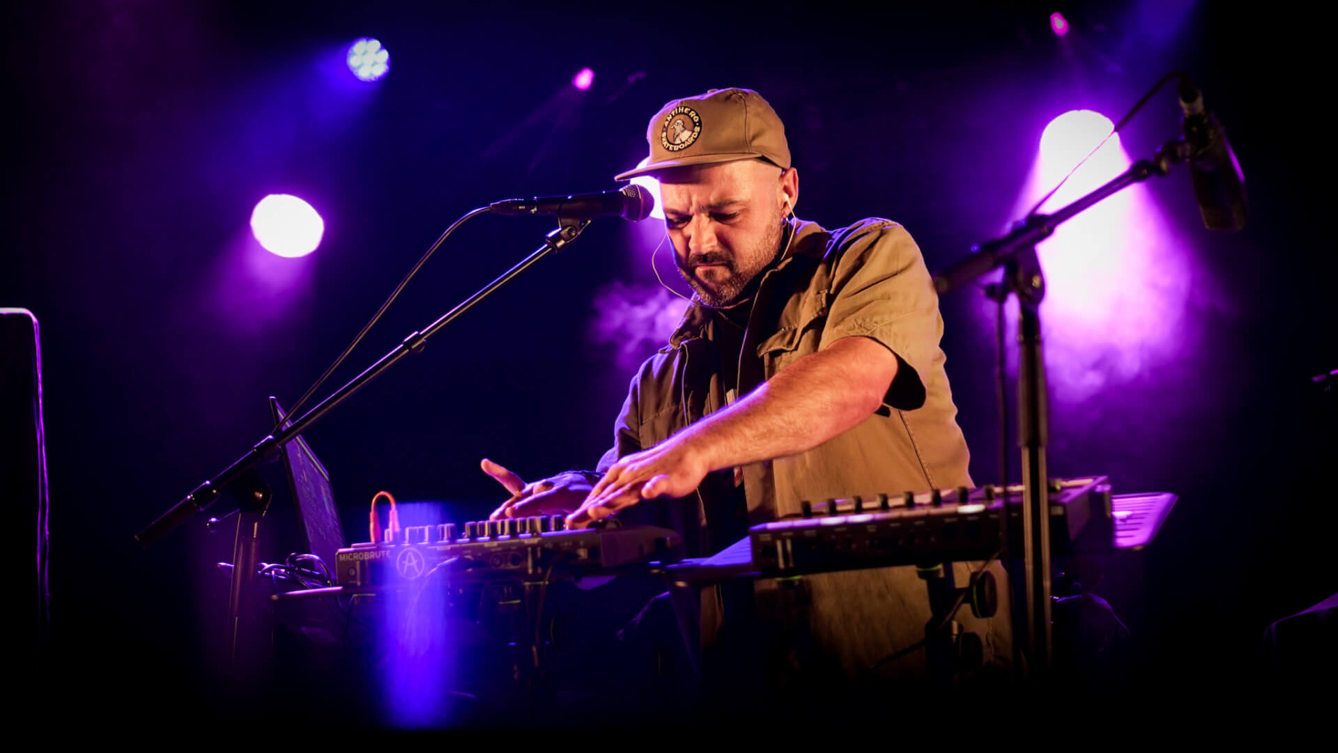 B-LOW | Star Wax Magazine