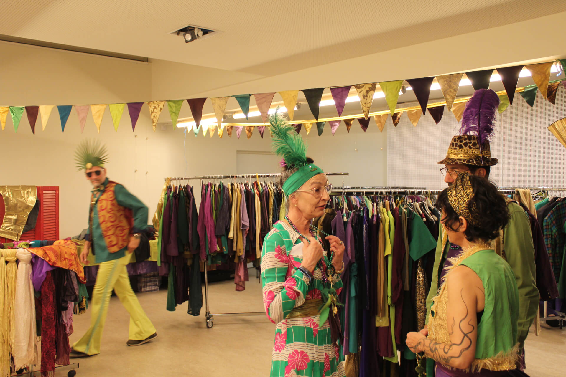 - | La Compagnie Bémol