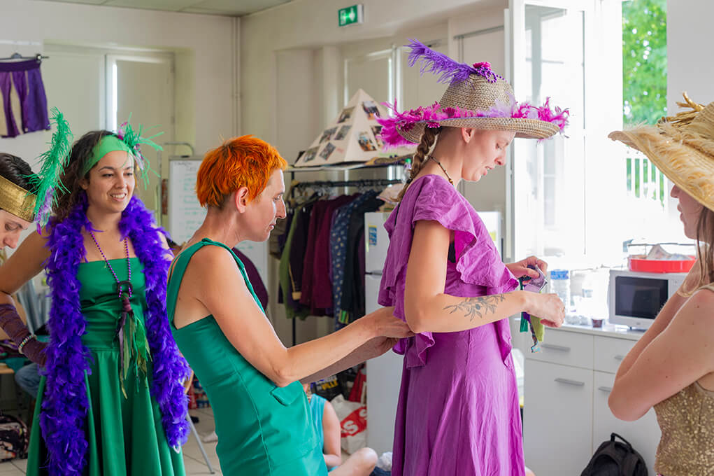 - | La Compagnie Bémol