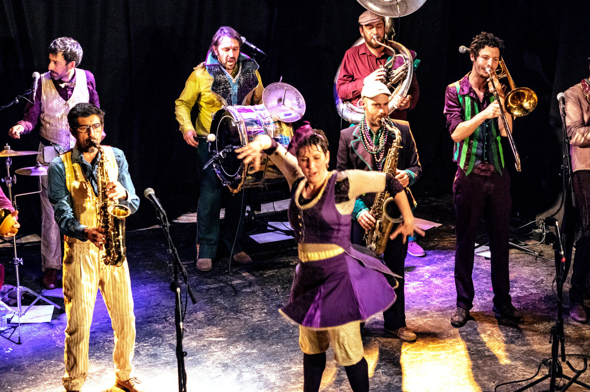 - | La Compagnie Bémol