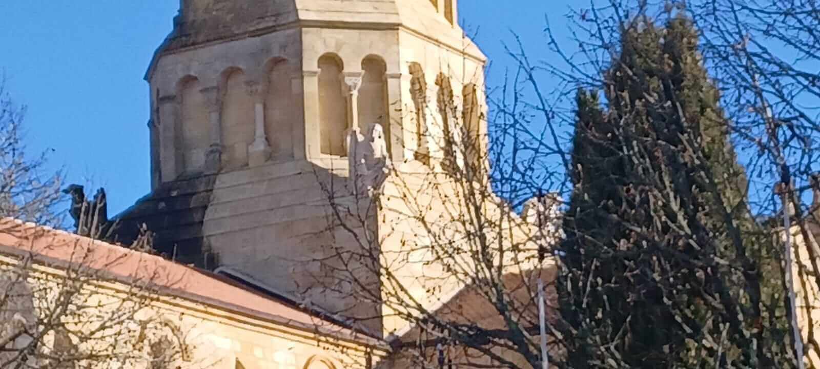 base du clocher avant après | Association des Amis de l'Eglise Saint Jean d'Etampes de La Brède