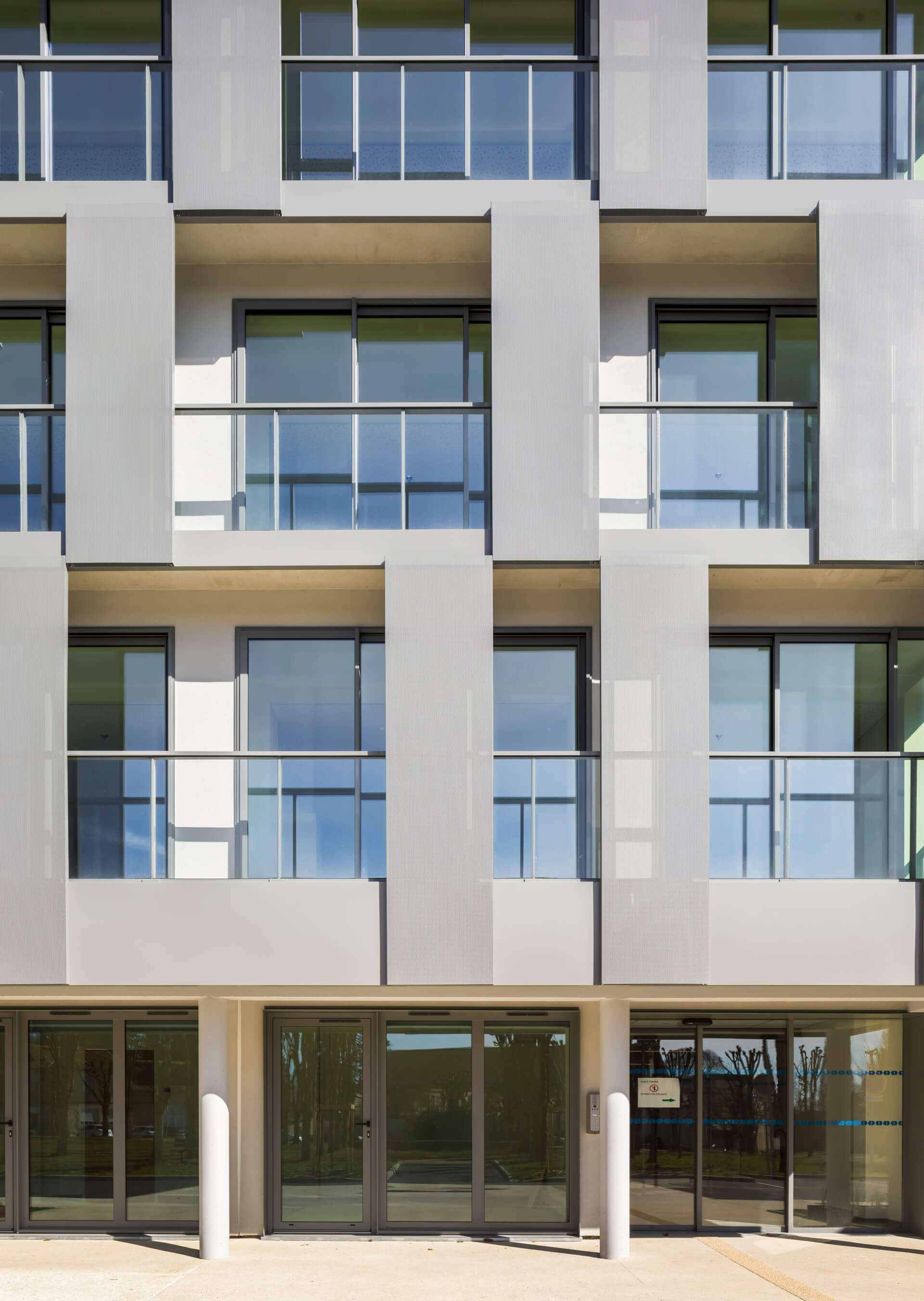 - | BVL Architecture