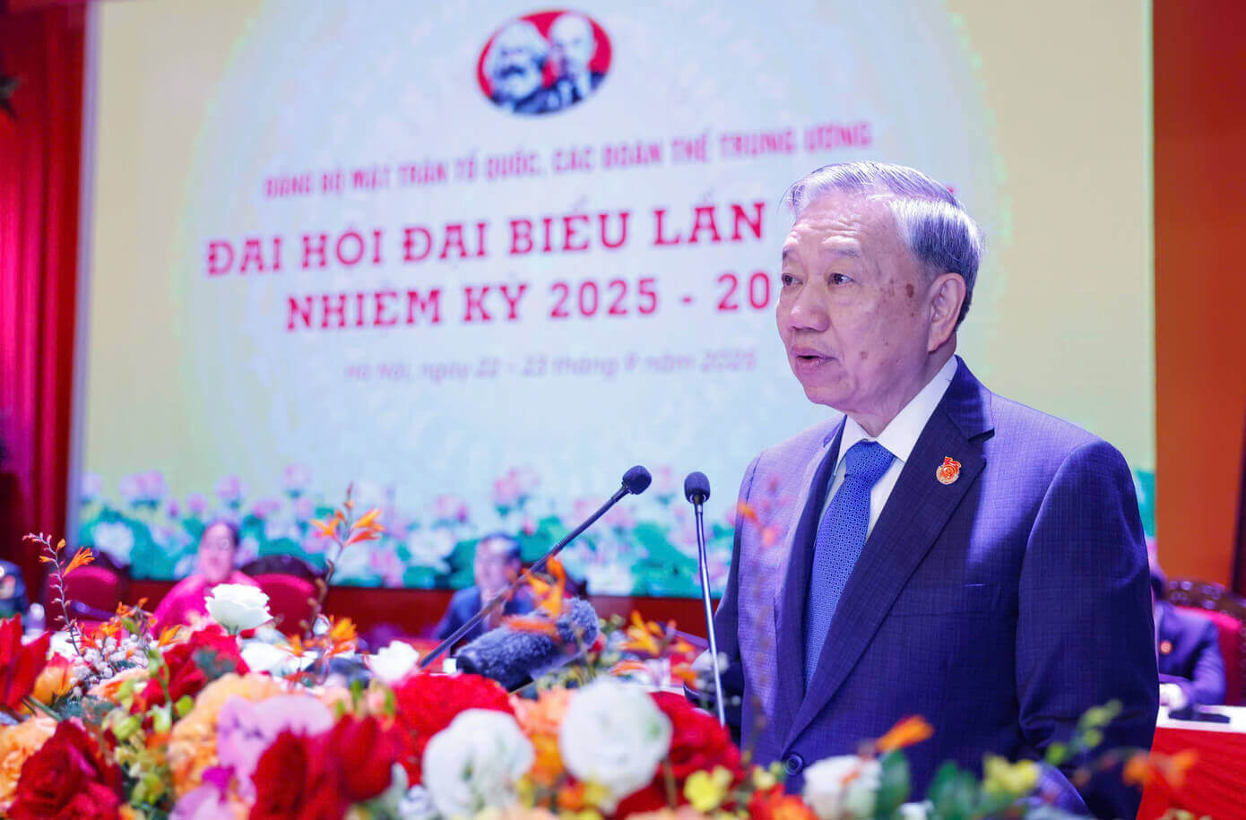 Tô Lâm tiếp tục nổ với những khẩu hiệu mới nhưng lại quên quá khứ tồi tệ | Vietnam Fraternité