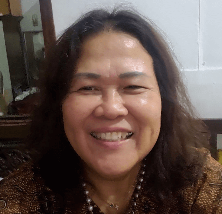 Dian Retno Eko Rini Houé | Solu - Cham