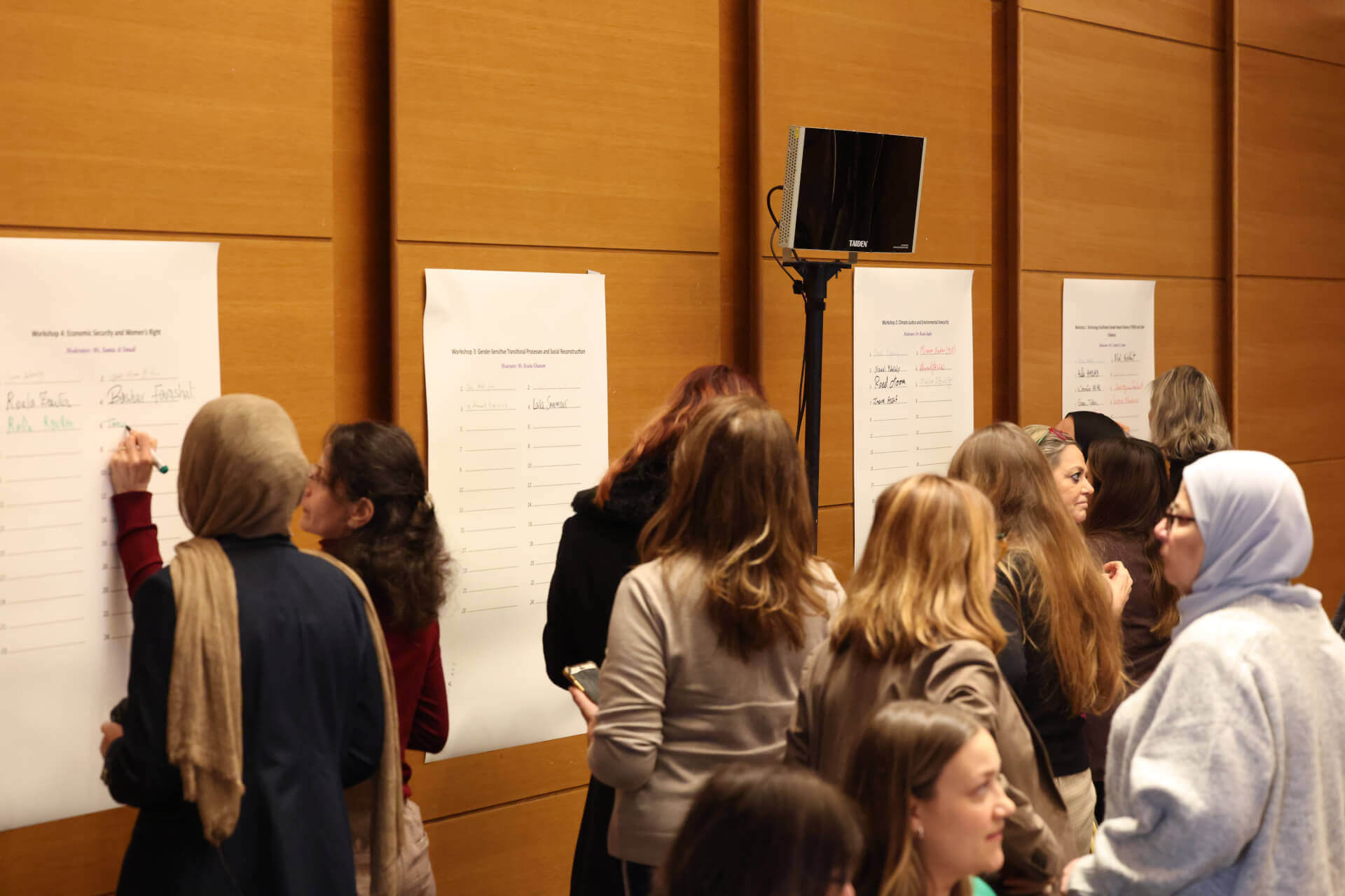 - | EFI - EuroMed Feminist Initiative