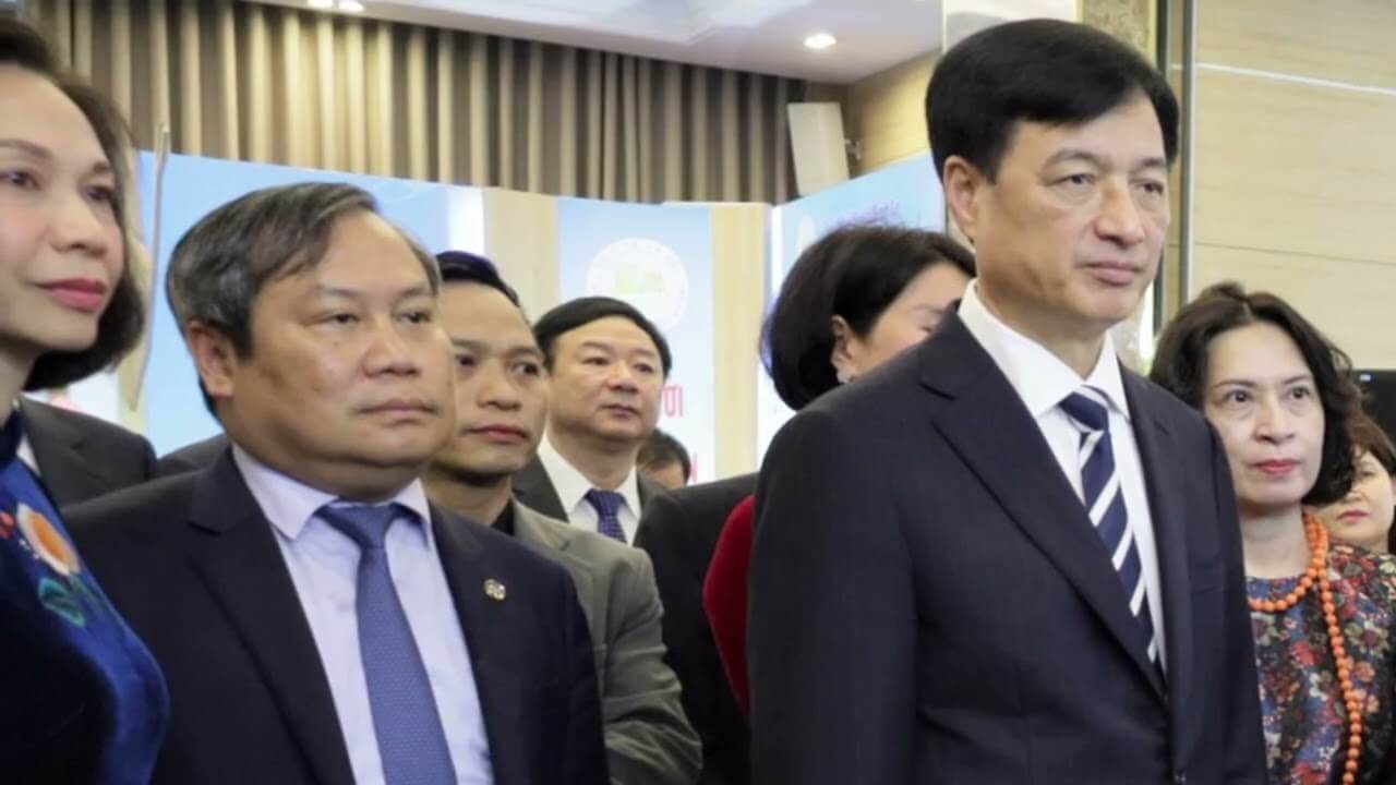 Đừng đùa với Phong thủy và tòa nhà ma ám! Tòa nhà máy chém các ông Chủ tịch Hà Nội?