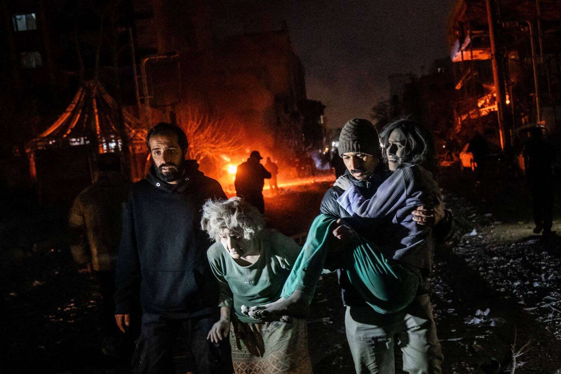 Điểm báo Pháp - Iran rung chuyển sau cái chết của Khamenei | Vietnam Fraternité