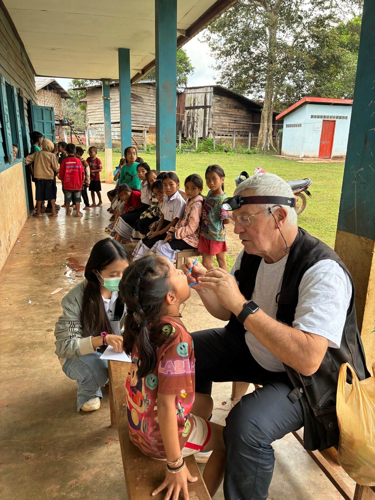 - | Sourires d'Enfants