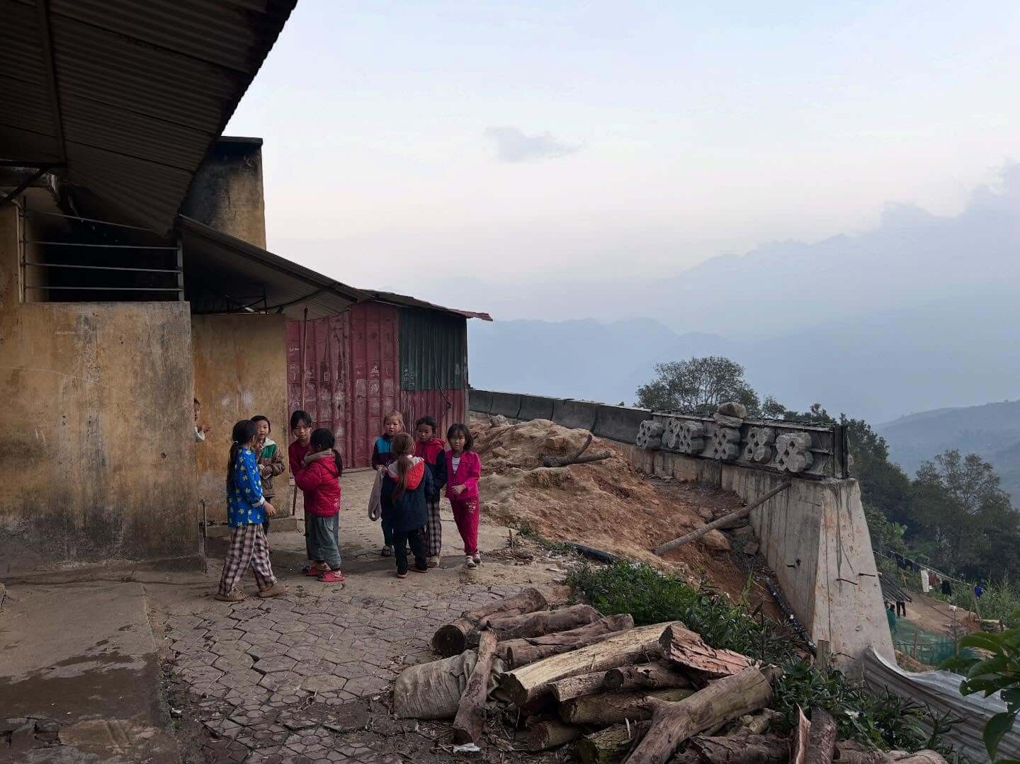 - | Sourires d'Enfants