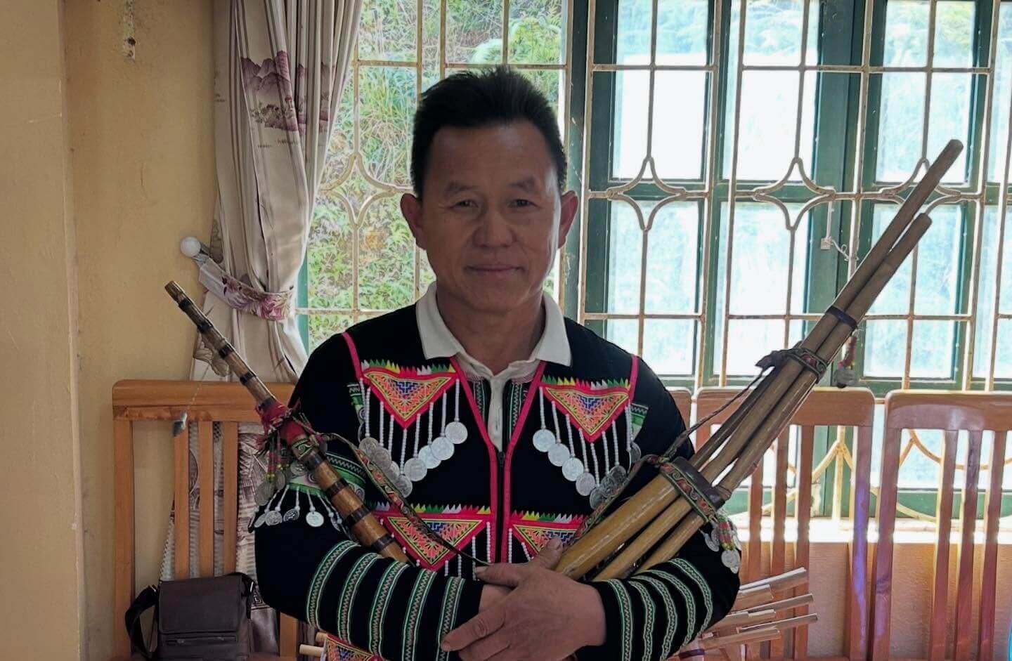 Des cours de Khen dans les villages hmong | Sourires d'Enfants