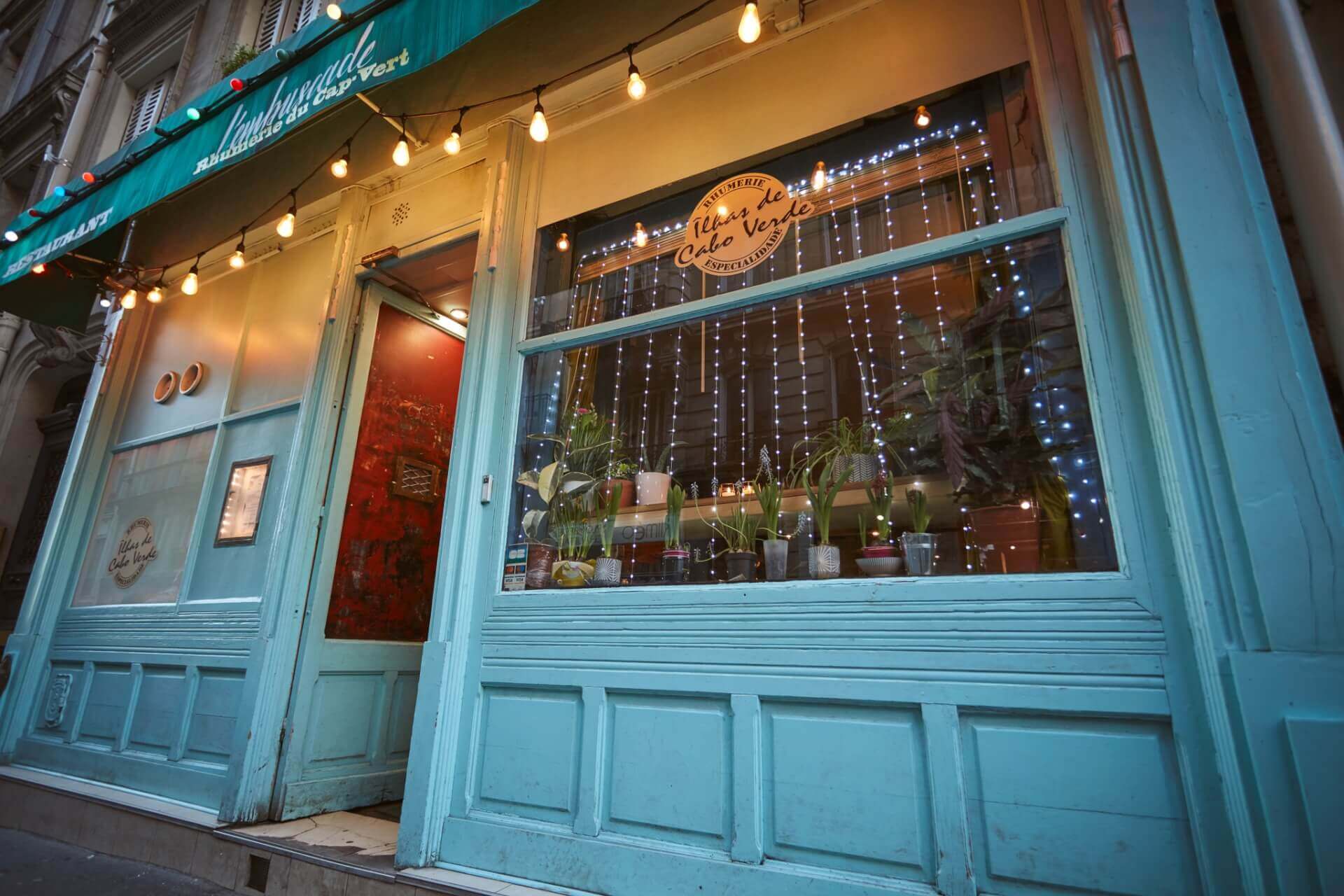 L’Embuscade, l’Afro Vegan qui enflamme Pigalle | Casamoyo