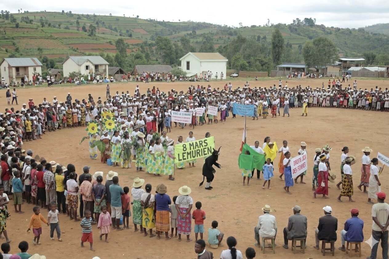 8 mars à Antanetibe MAHAZAZA | Le Lémurien - Maison de Madagascar
