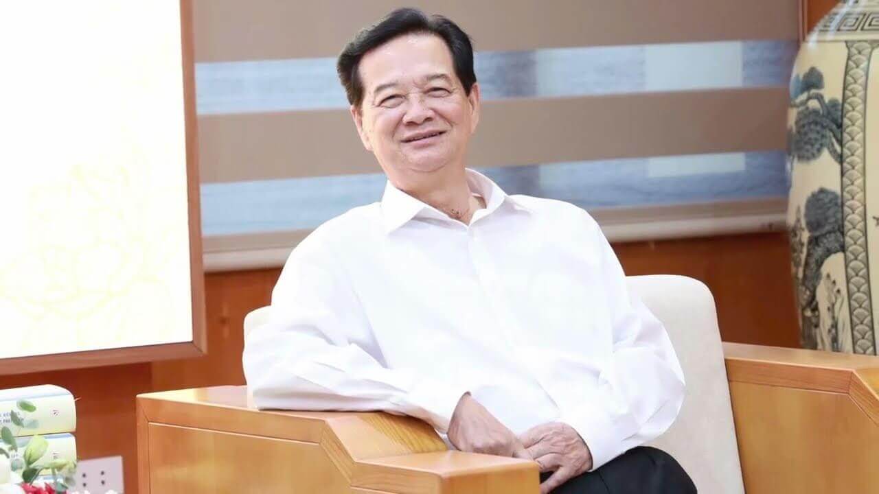 Tía Dũng và con Nghị lai đại náo chính trường! Di sản nào, chống tham nhũng nào?