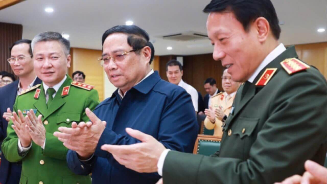 Vô cùng bất ngờ người sắp ngồi Ghế nóng Hà Nội? Vũ Hồng Văn về đâu?