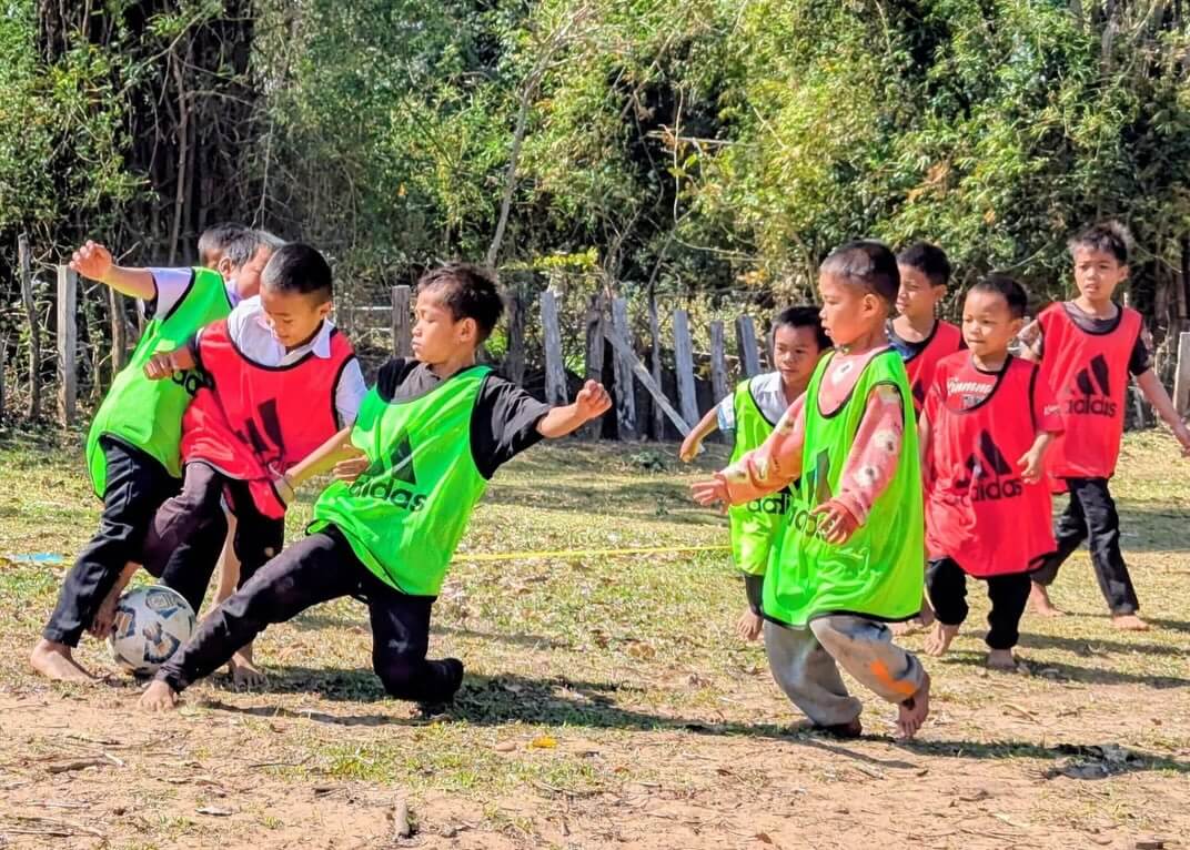 - | Sourires d'Enfants