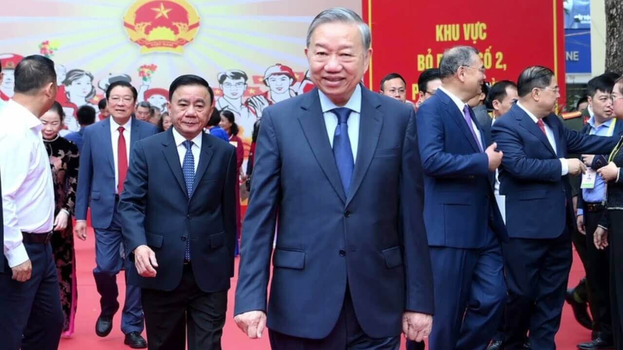 Vì sao tỷ lệ người ngoài Đảng trong Quốc hội càng ngày càng teo tóp?